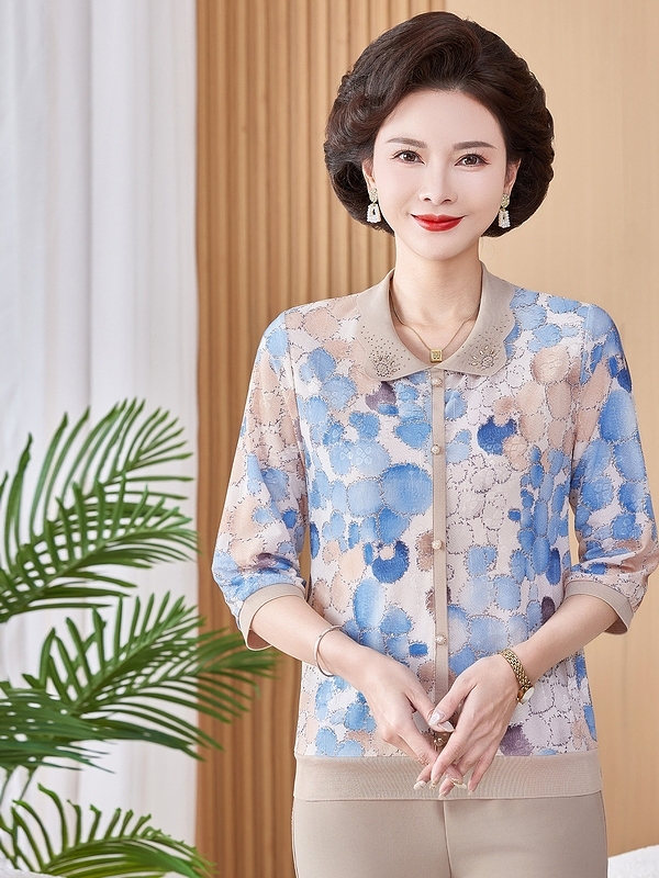 قميص قصير مطبوع من الحرير الجل - مراجعة Women Fashion Over 50 وسعره