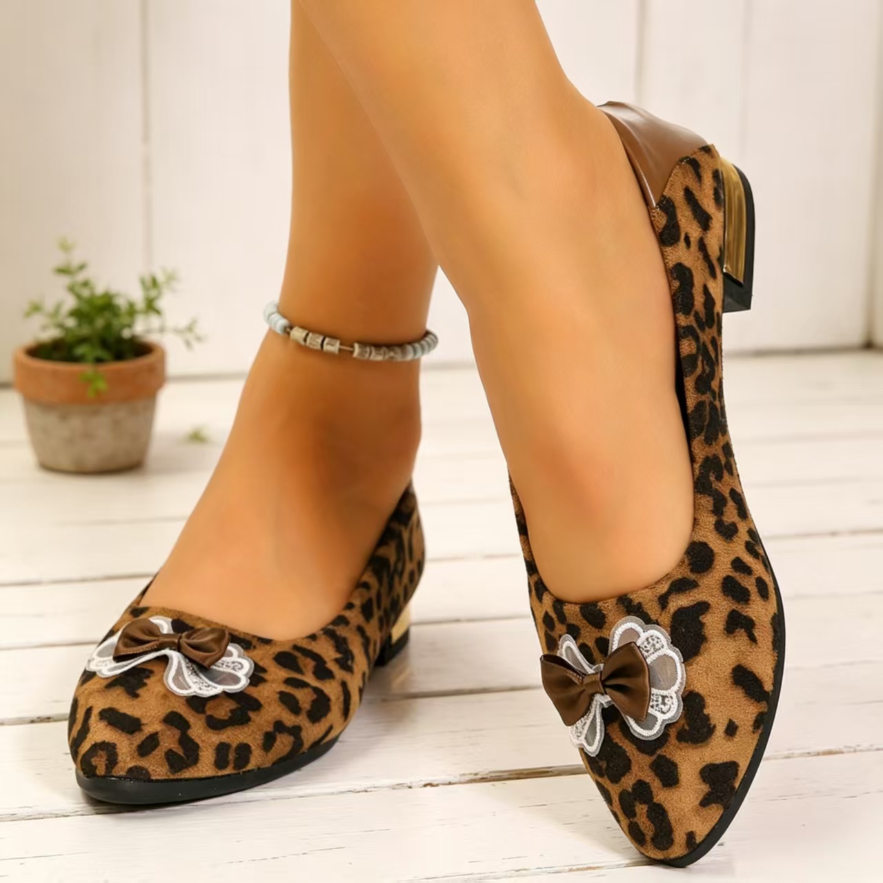 أحذية نسائية أنيقة للخريف بمقد - مراجعة Women Fashion Heels وسعره