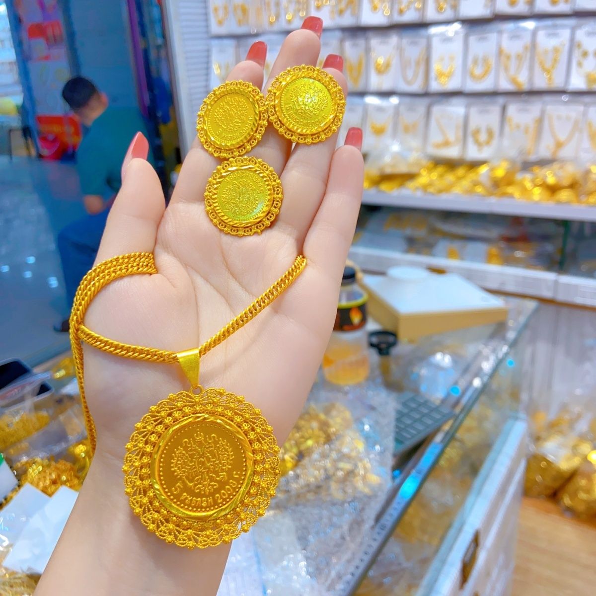 جديد 24K مطلية بالذهب دبي مجوه - مراجعة Women'S Fashion Rings Gold وسعره