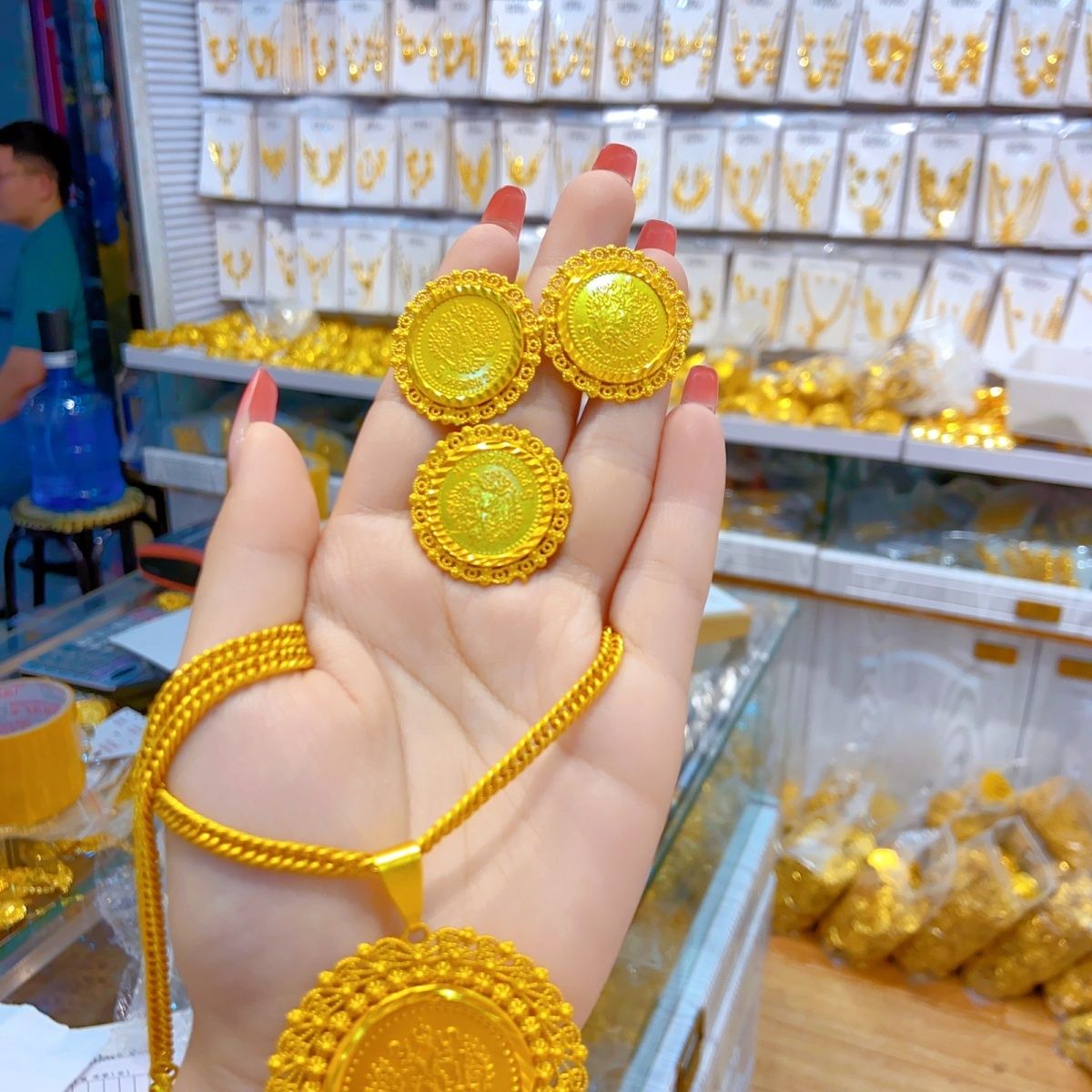 جديد 24K مطلية بالذهب دبي مجوه - مراجعة Women'S Fashion Rings Gold وسعره